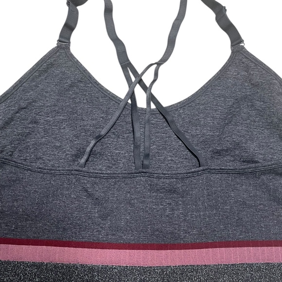 Cacique Women Bra Bralette Wireless Adjustable Straps Racerback Plus Size 26/28 - Picture 3 of 5